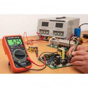 Multimetr miernik cyfrowy prądu AC/DC 1000V test hFE LCD